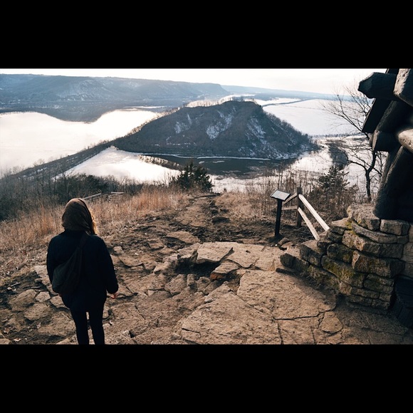 Meet your Posher, Alyssum - Picture 3 of 7